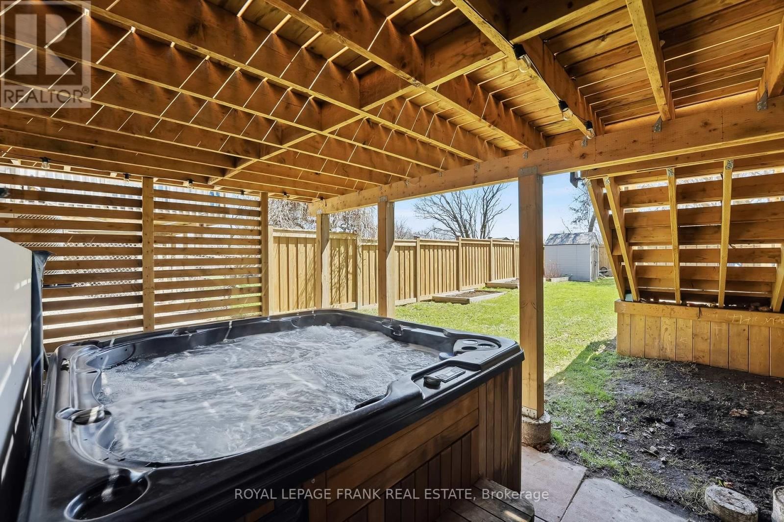 157 BLOSSOM COURT Image 38