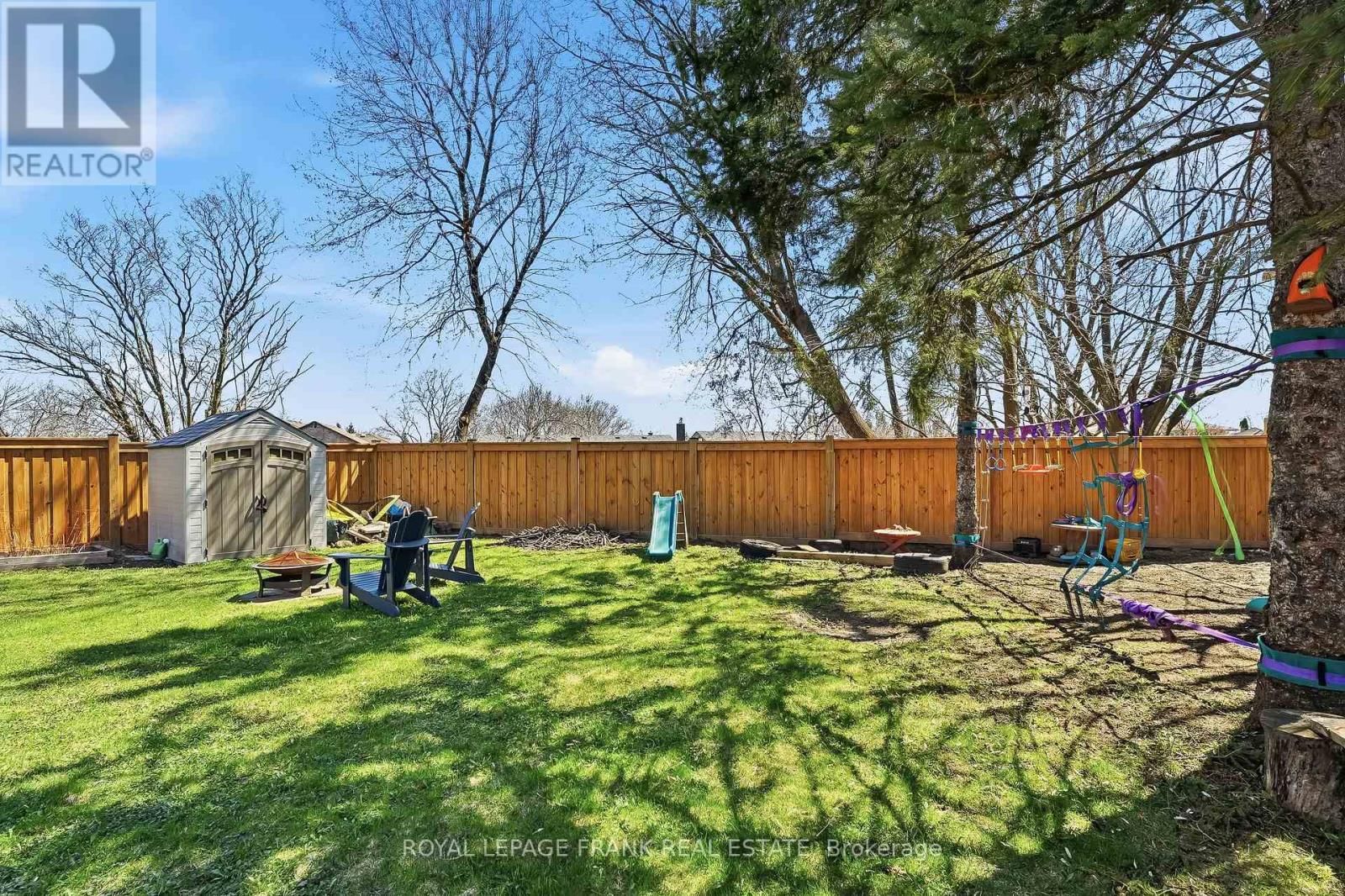 157 BLOSSOM COURT Image 39