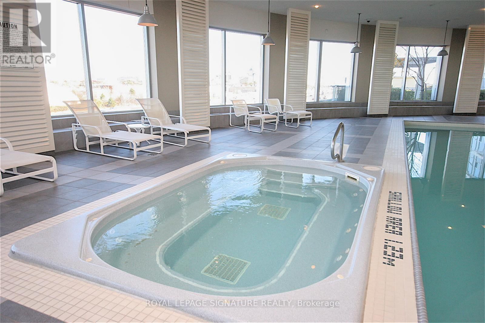 1203 - 36 LEE CENTRE DRIVE Image 16