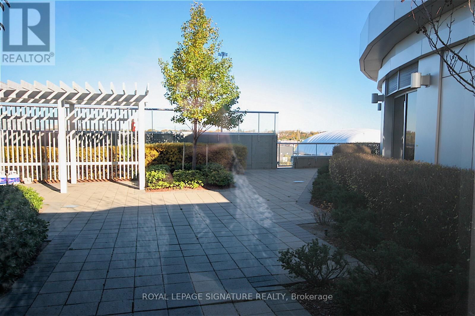 1203 - 36 LEE CENTRE DRIVE Image 19