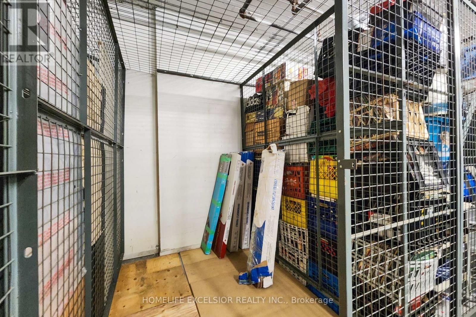 205 - 5 GREYSTONE WALK DRIVE Image 38