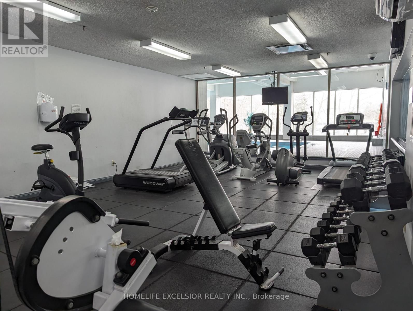 205 - 5 GREYSTONE WALK DRIVE Image 47