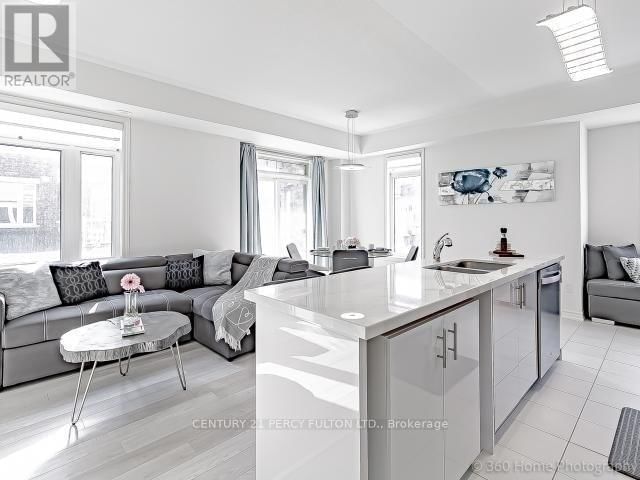 2584 LADYFERN CROSS AVENUE Image 11