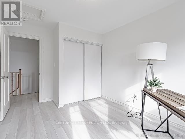 2584 LADYFERN CROSS AVENUE Image 22