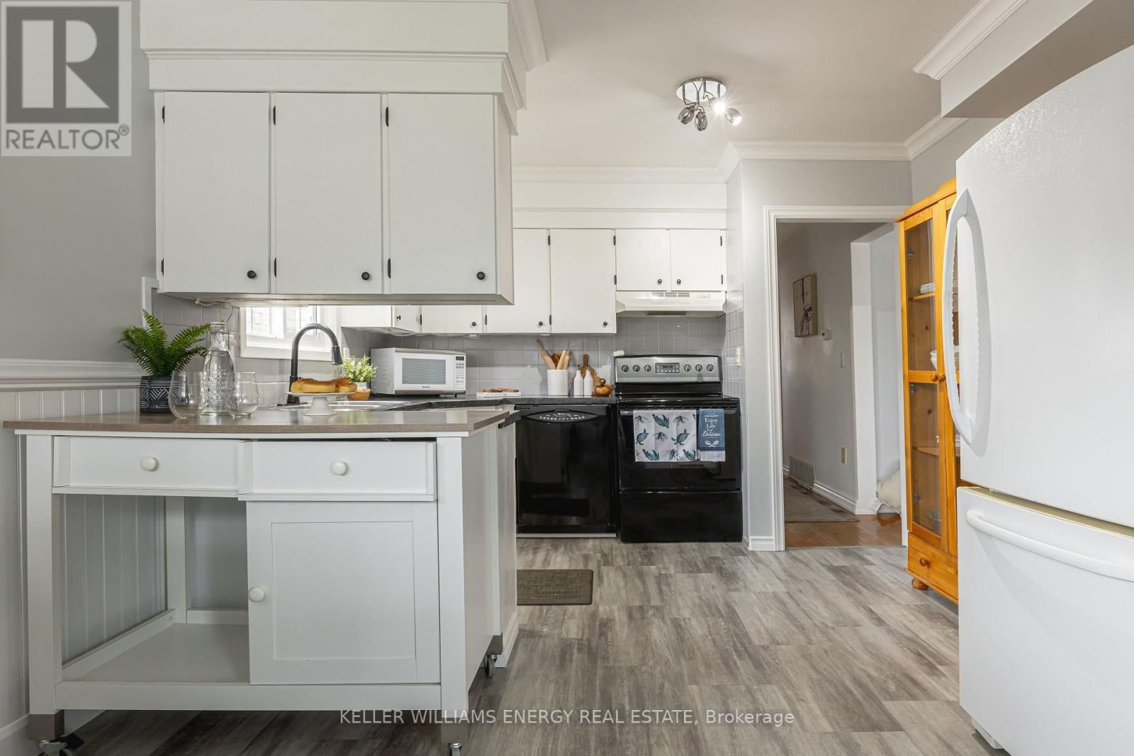 70 ORIOLE COURT Image 5