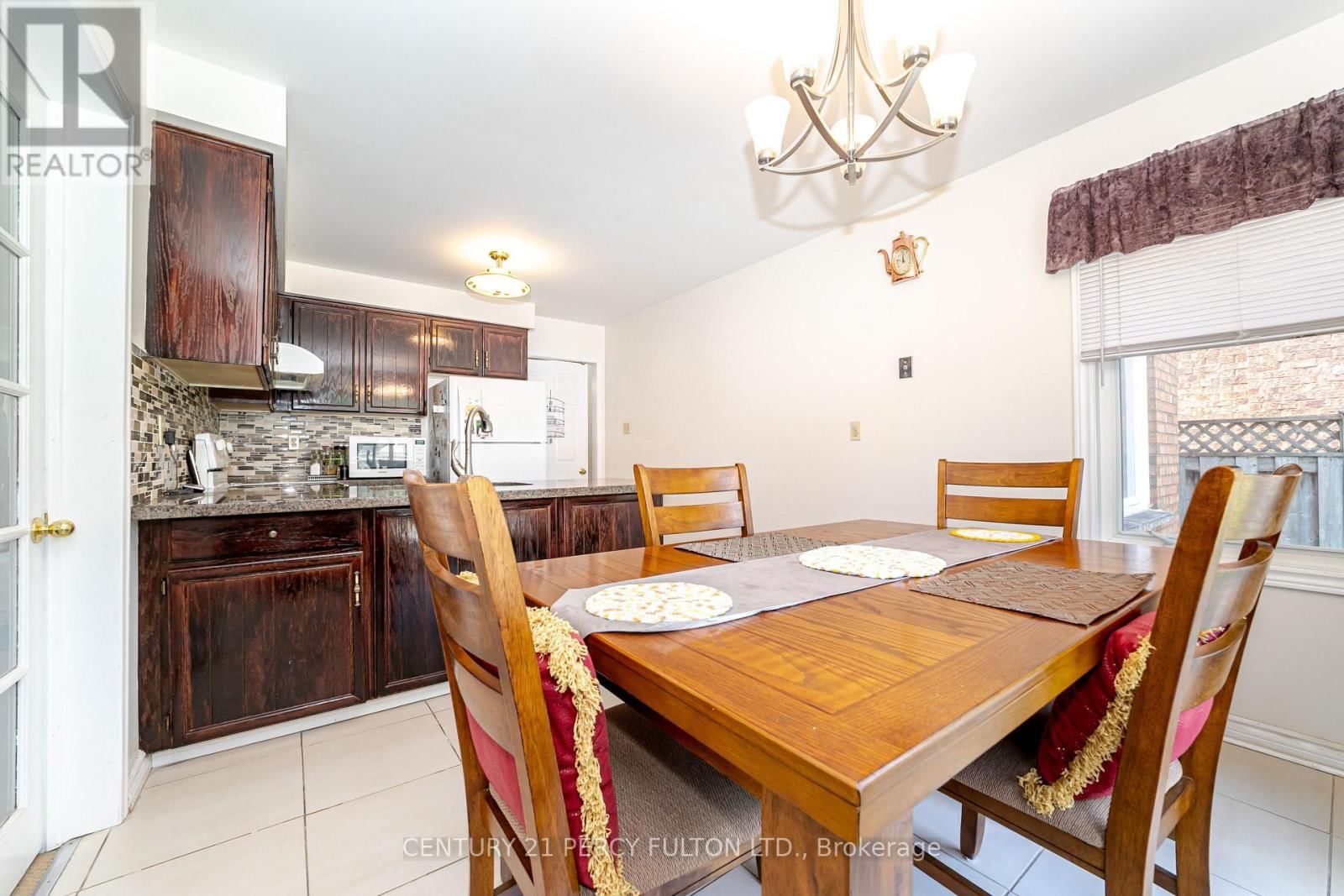 1634 BEATON WAY Image 13