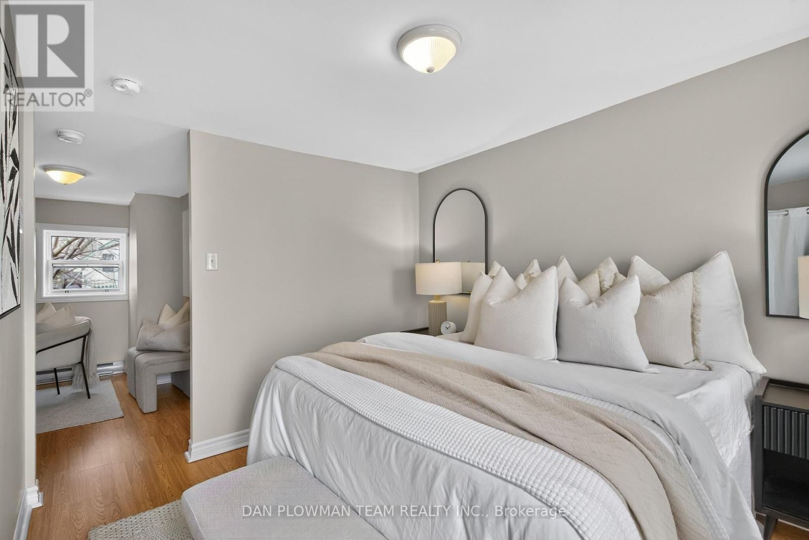 114 OLIVE AVENUE Image 11