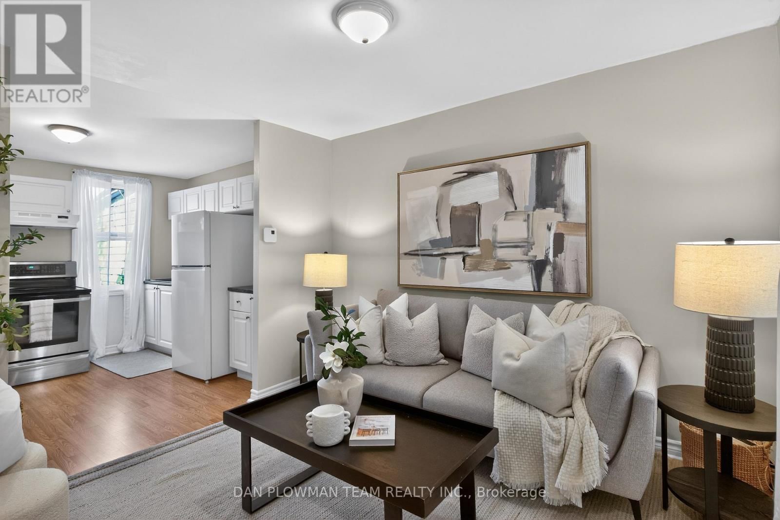 114 OLIVE AVENUE Image 2