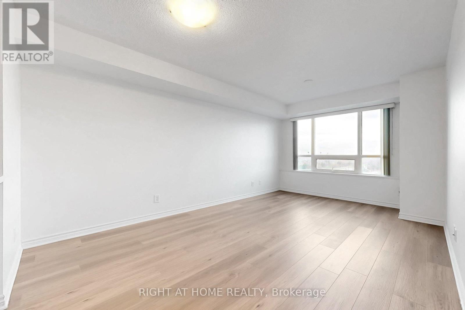 807 - 2020 MCNICOLL AVENUE Image 16