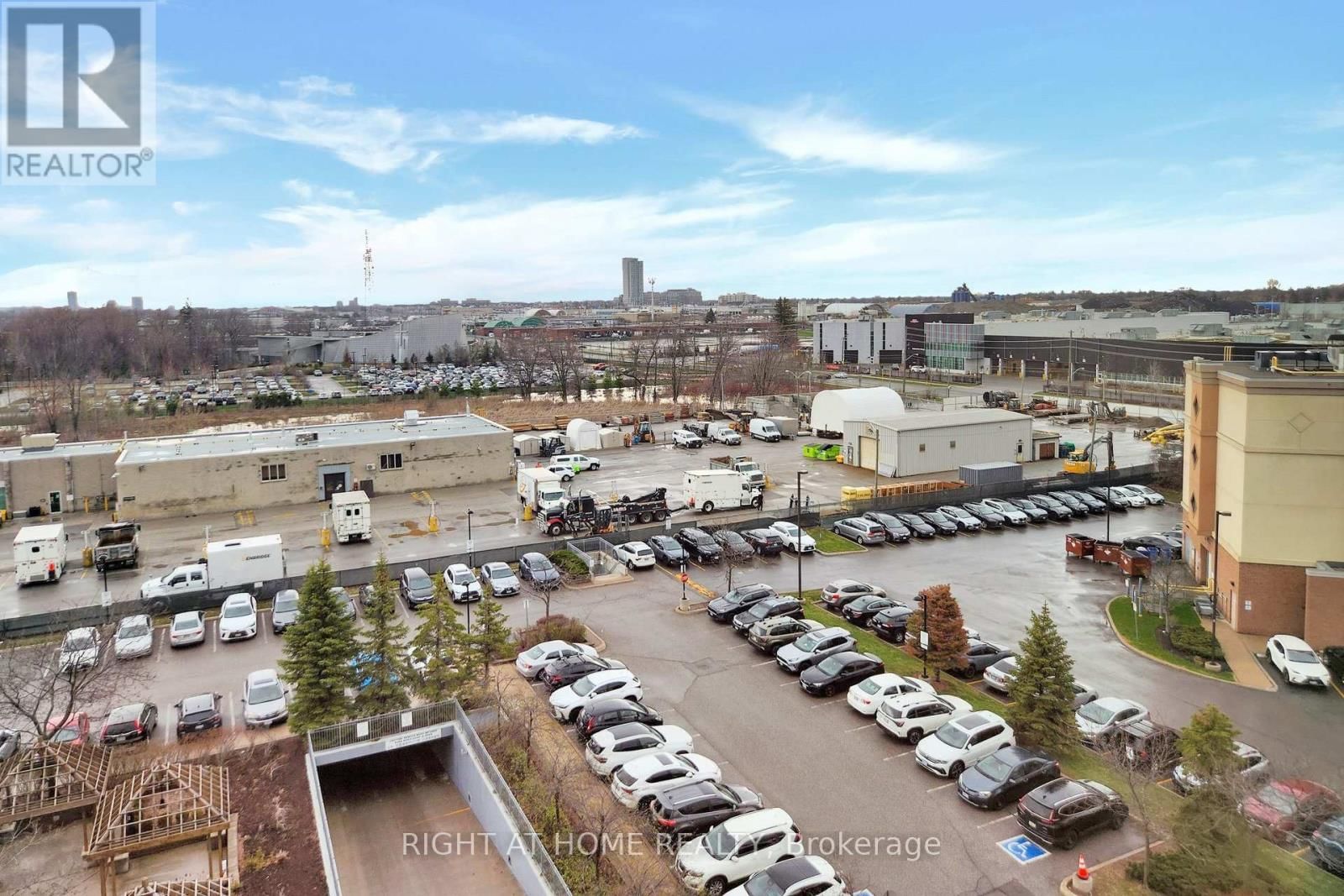 807 - 2020 MCNICOLL AVENUE Image 37