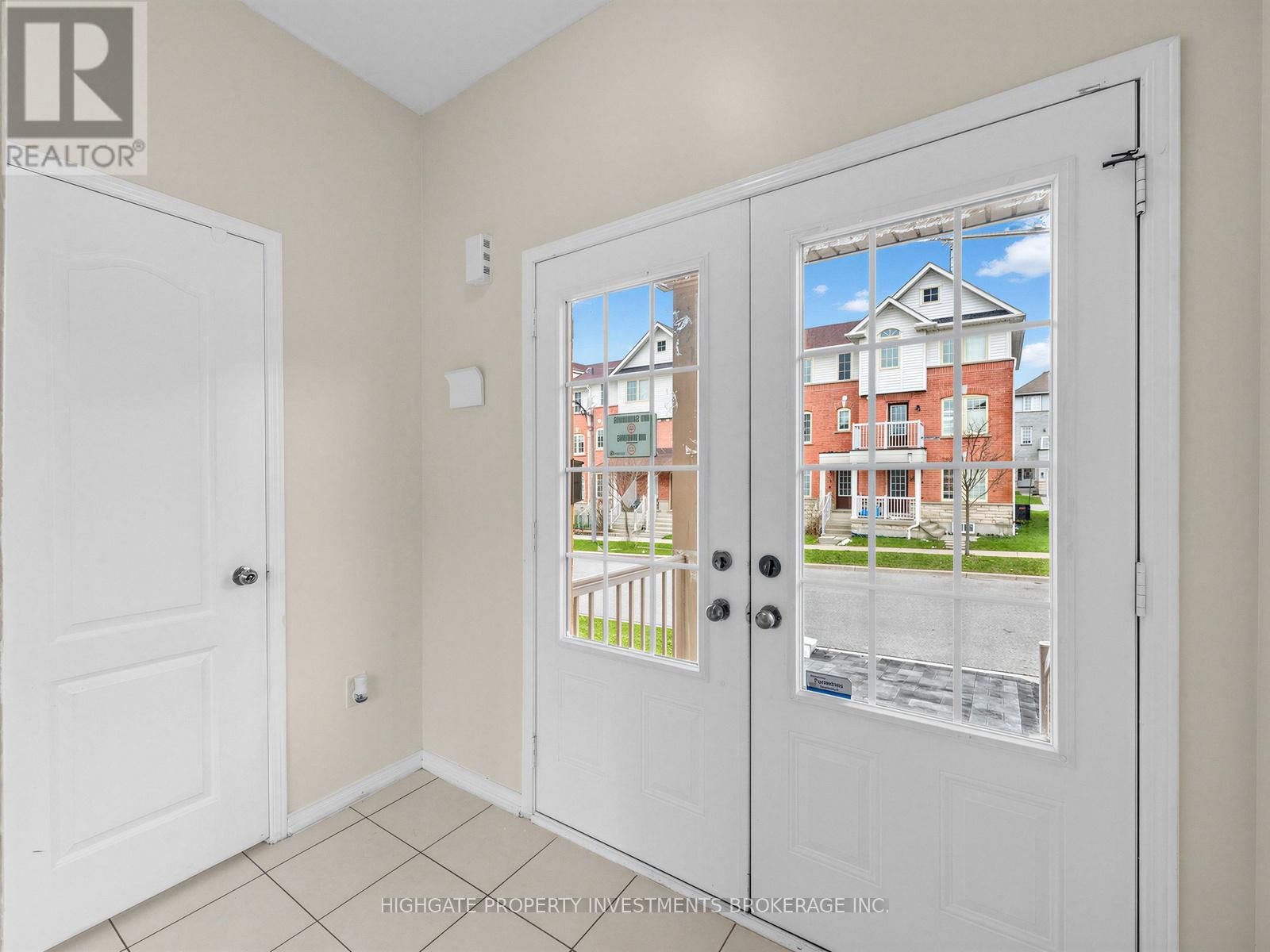 9 BARNHAM STREET Image 2