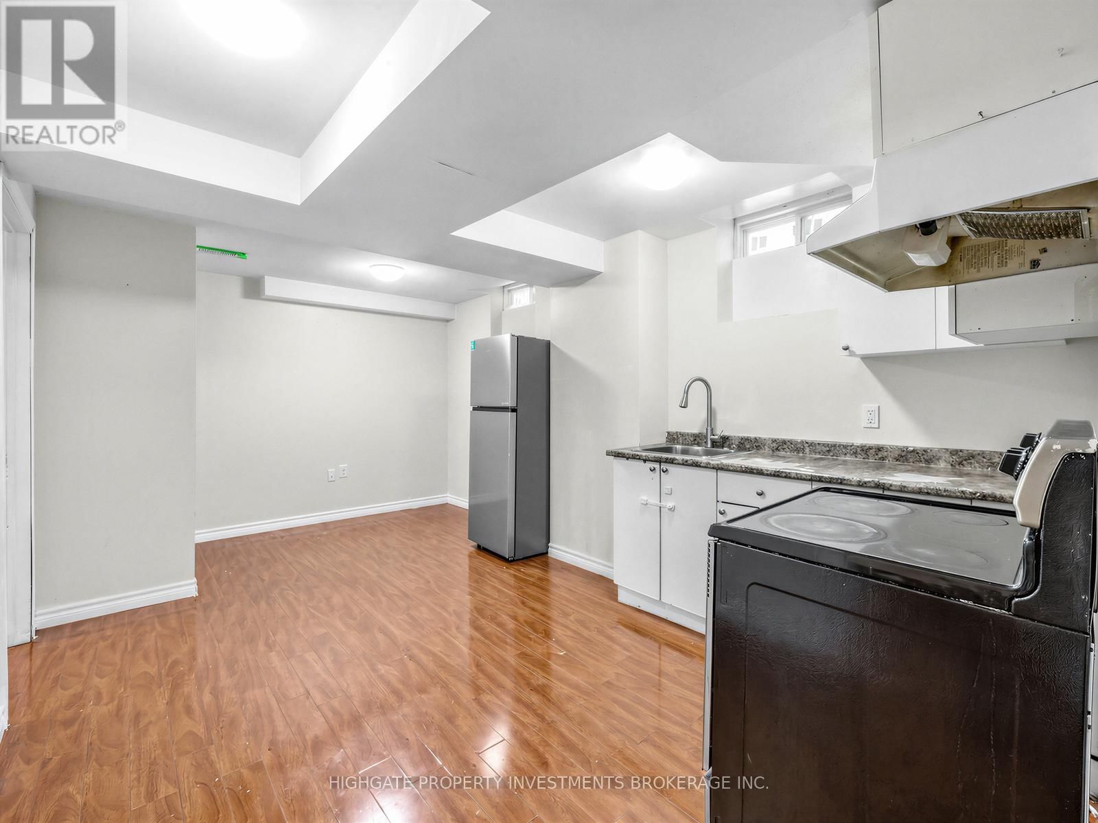 9 BARNHAM STREET Image 25