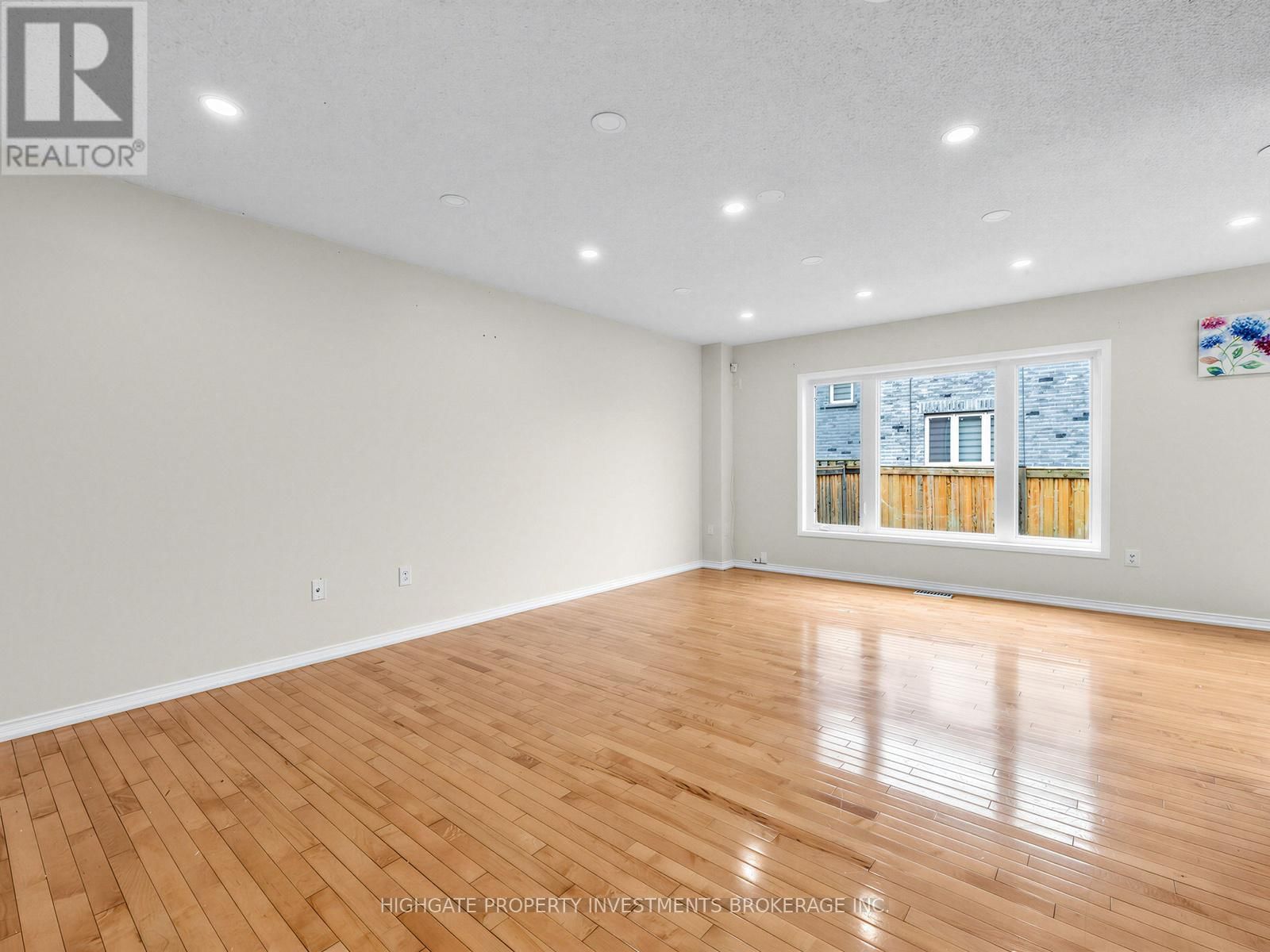 9 BARNHAM STREET Image 5