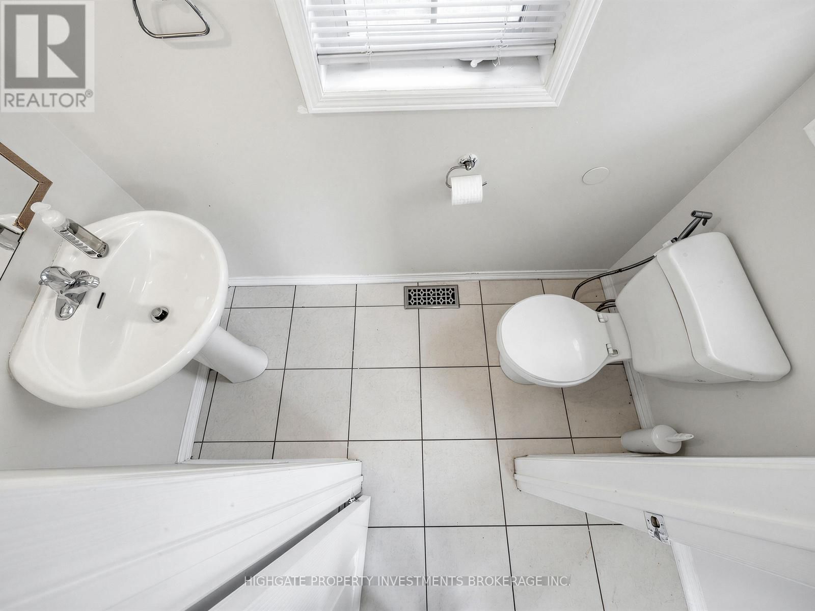 9 BARNHAM STREET Image 6