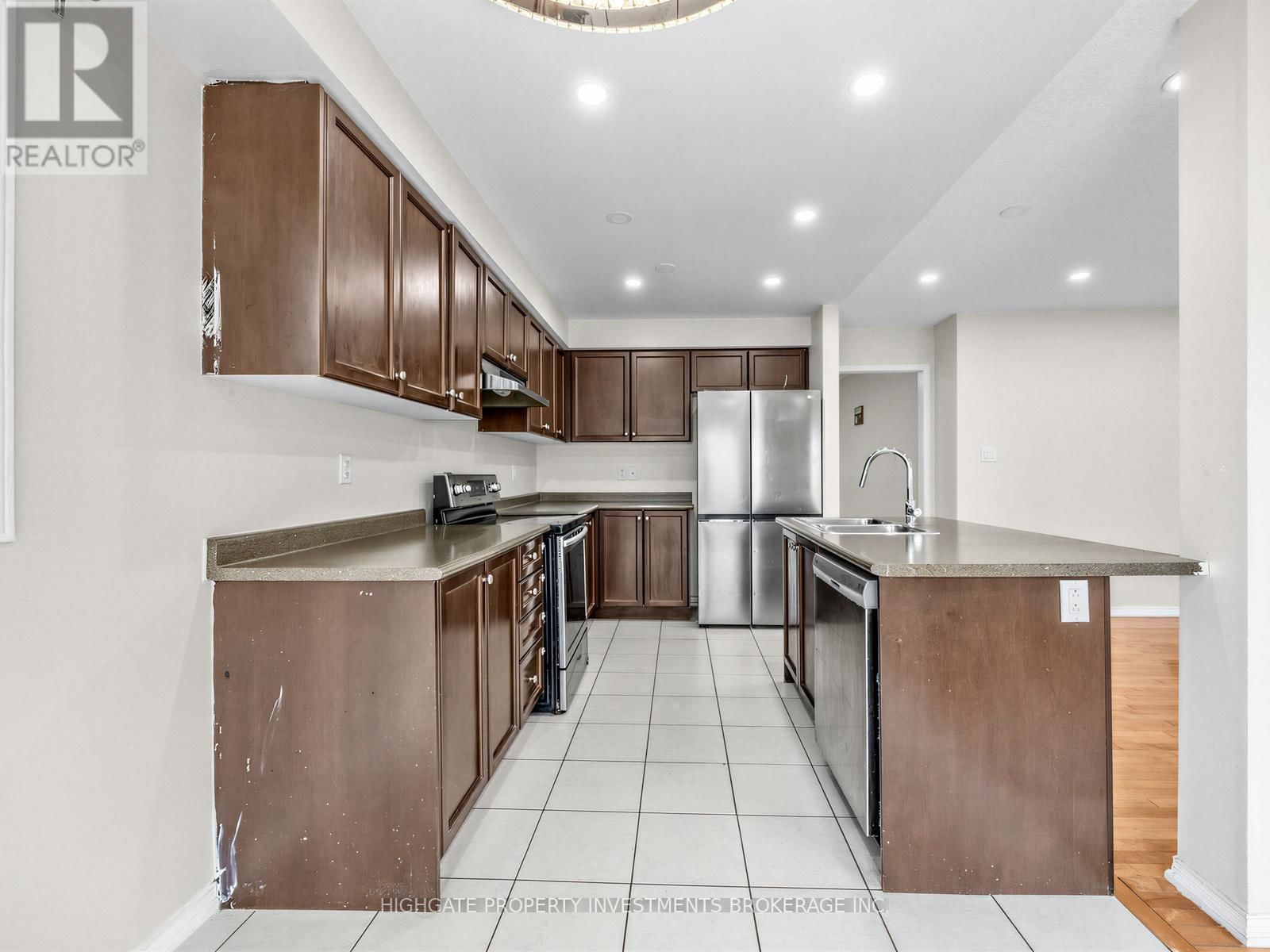 9 BARNHAM STREET Image 9