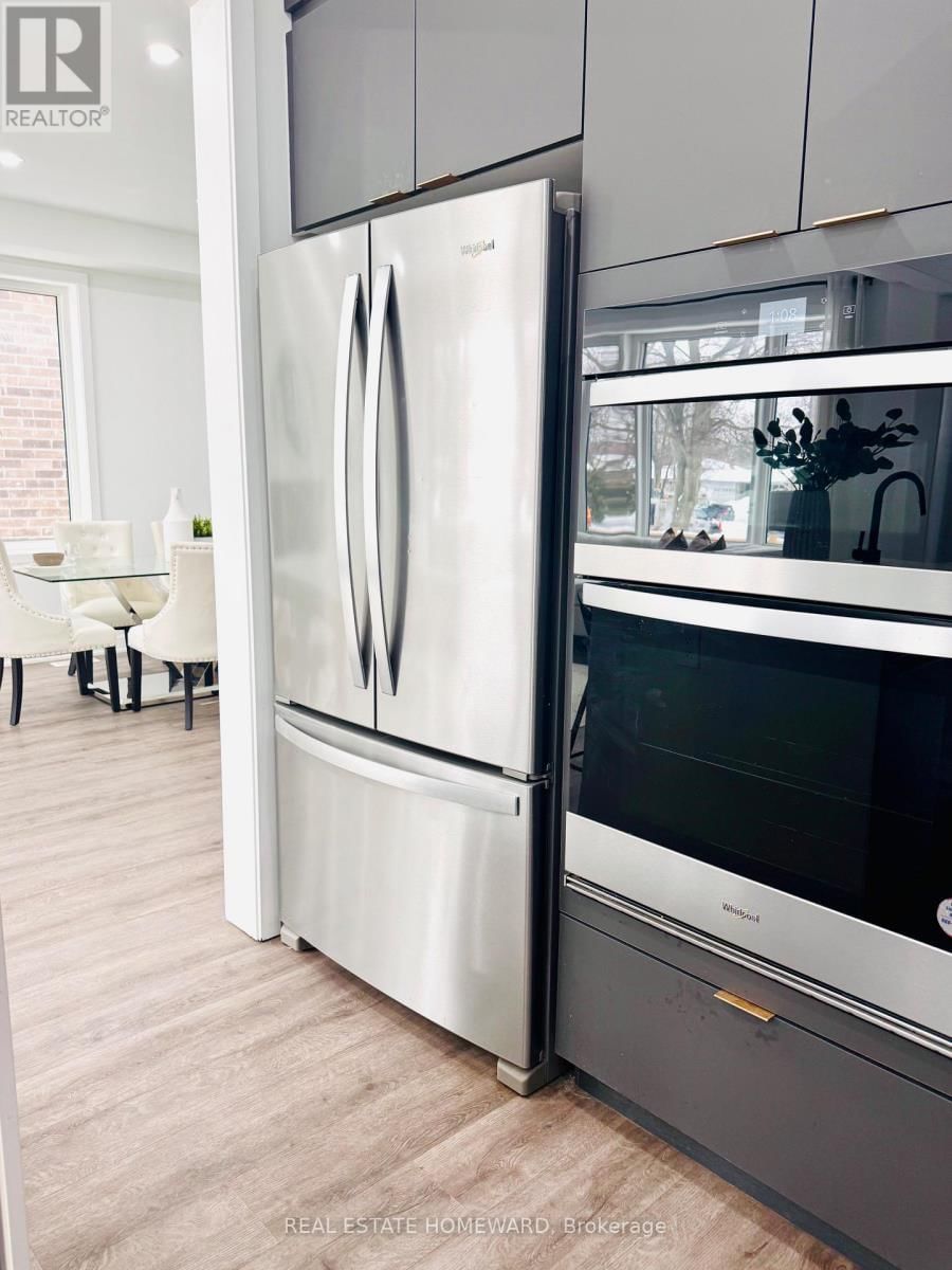 30 FRANK LLOYD WRIGHT STREET Image 12