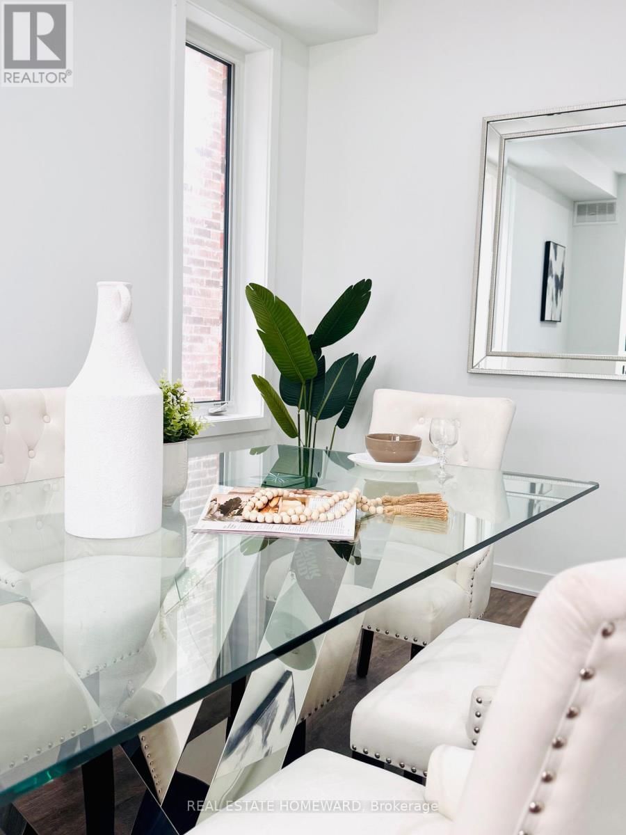 30 FRANK LLOYD WRIGHT STREET Image 13