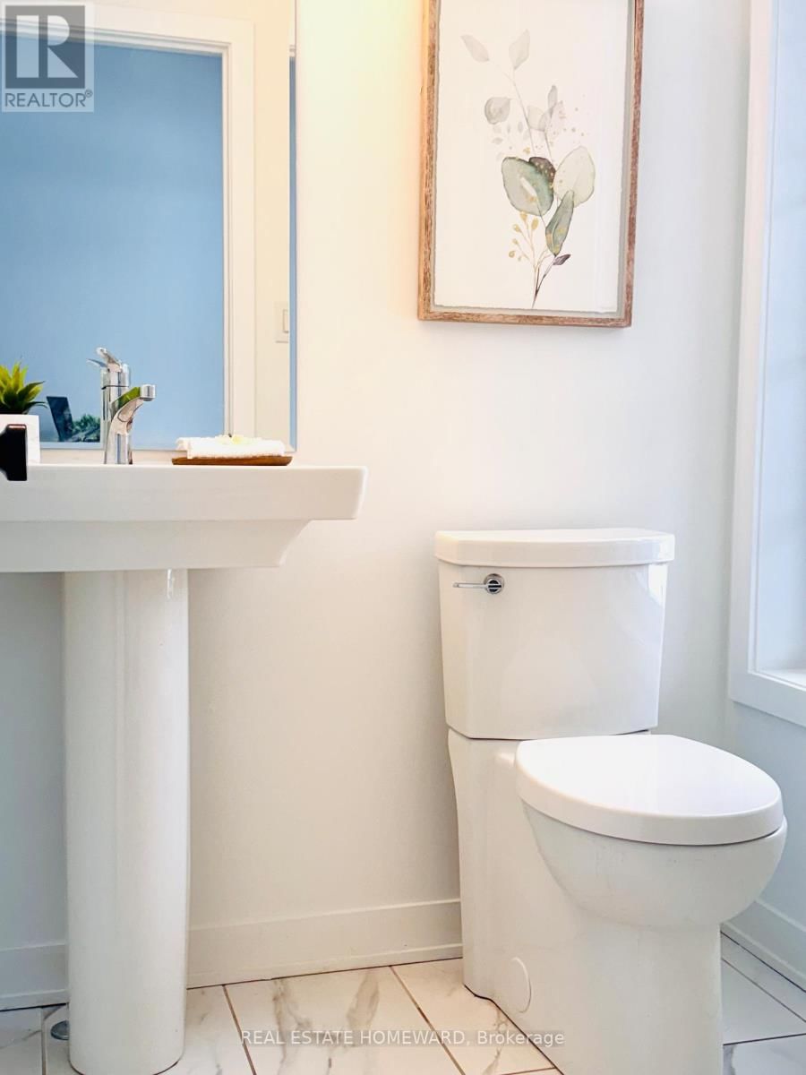 30 FRANK LLOYD WRIGHT STREET Image 16