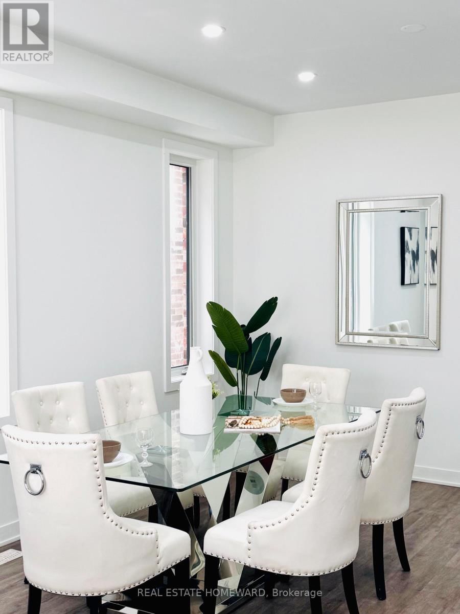 30 FRANK LLOYD WRIGHT STREET Image 7