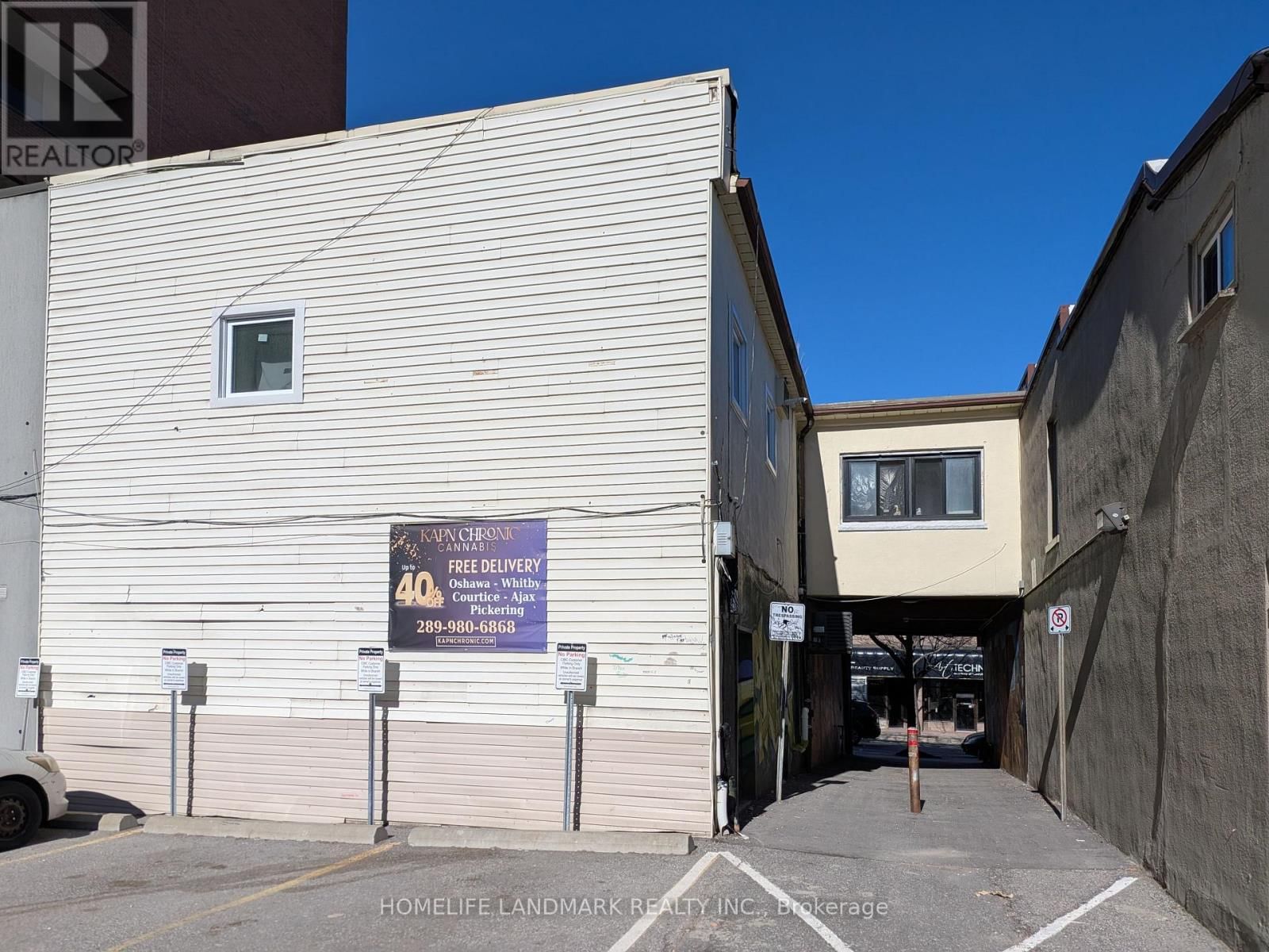 12 SIMCOE STREET SOUTH Image 3