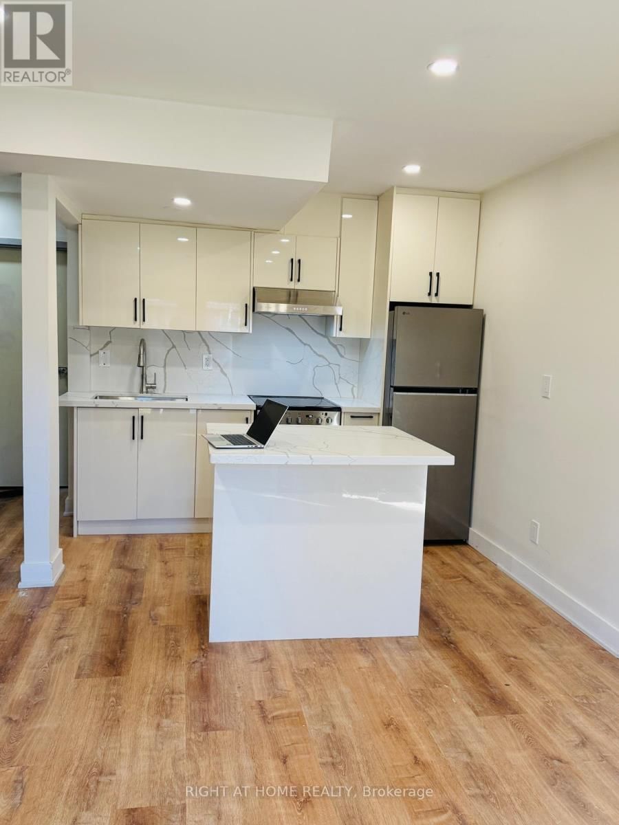 9 TILLEY DRIVE Image 4