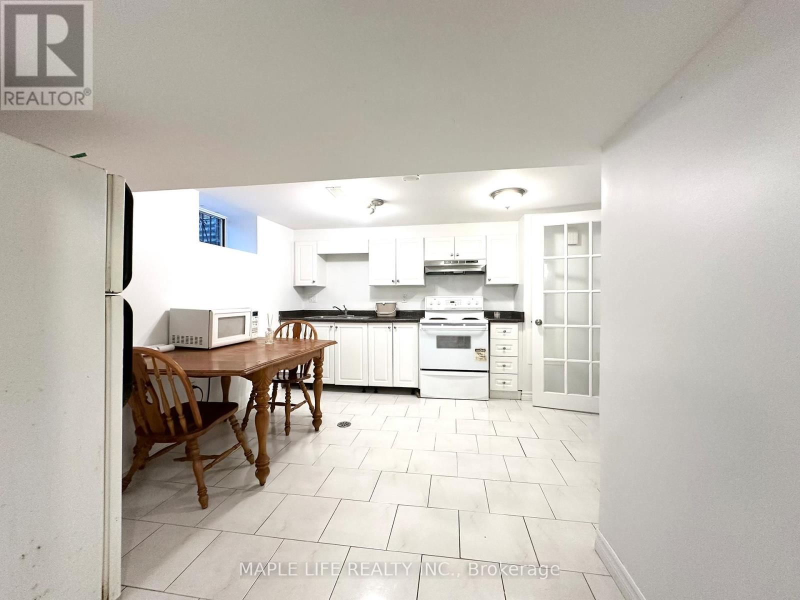 Bsmt - 37 PINEMEADOW BOULEVARD Image 10