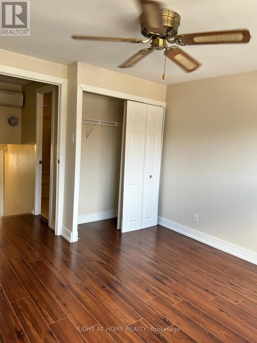 2 - 1666 QUEEN STREET EAST Image 17