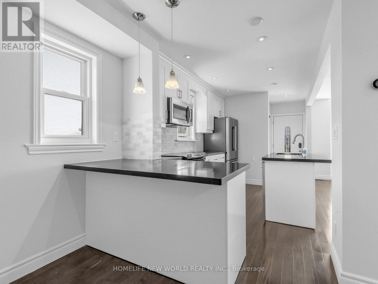 Main - 41 BINSWOOD AVENUE Image 15