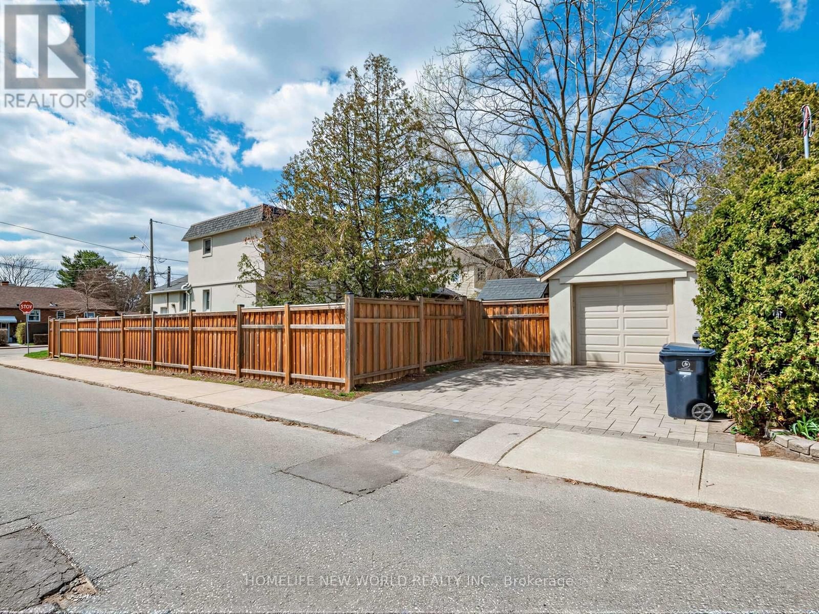 Main - 41 BINSWOOD AVENUE Image 5