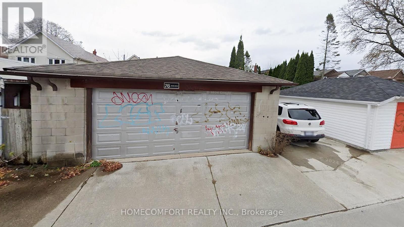 76 BARRINGTON AVENUE Image 48