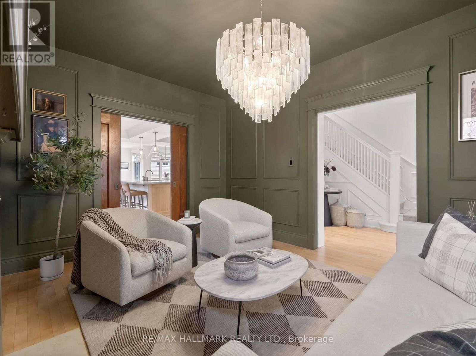 88 NEVILLE PARK BOULEVARD Image 17