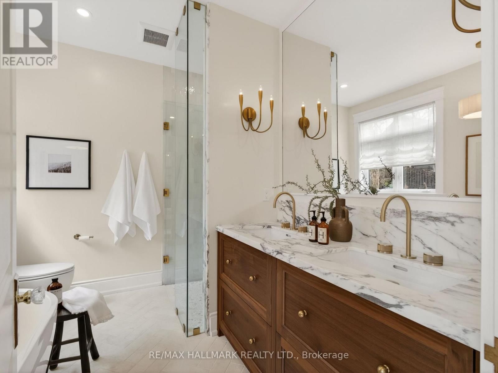 88 NEVILLE PARK BOULEVARD Image 20