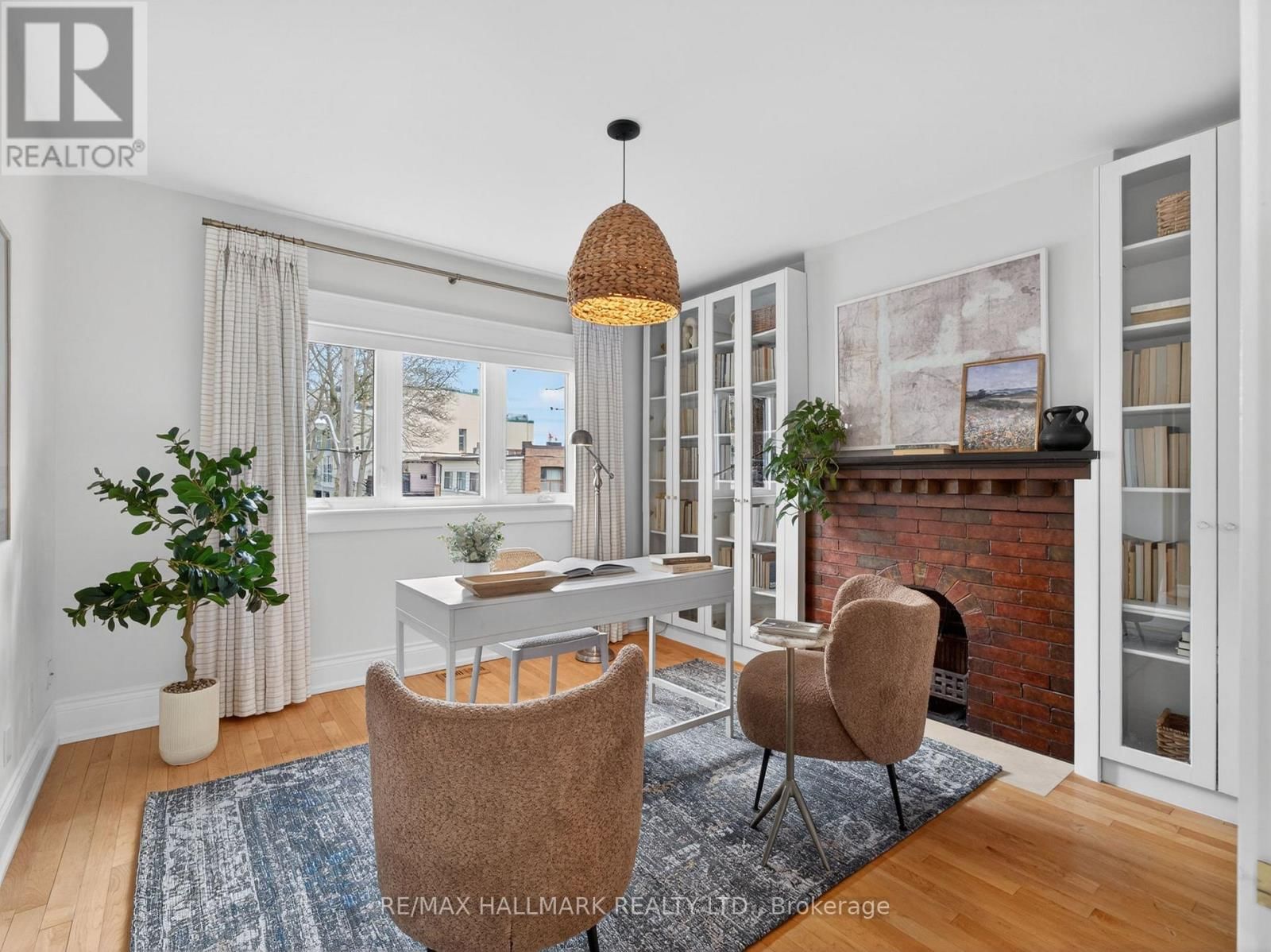 88 NEVILLE PARK BOULEVARD Image 28