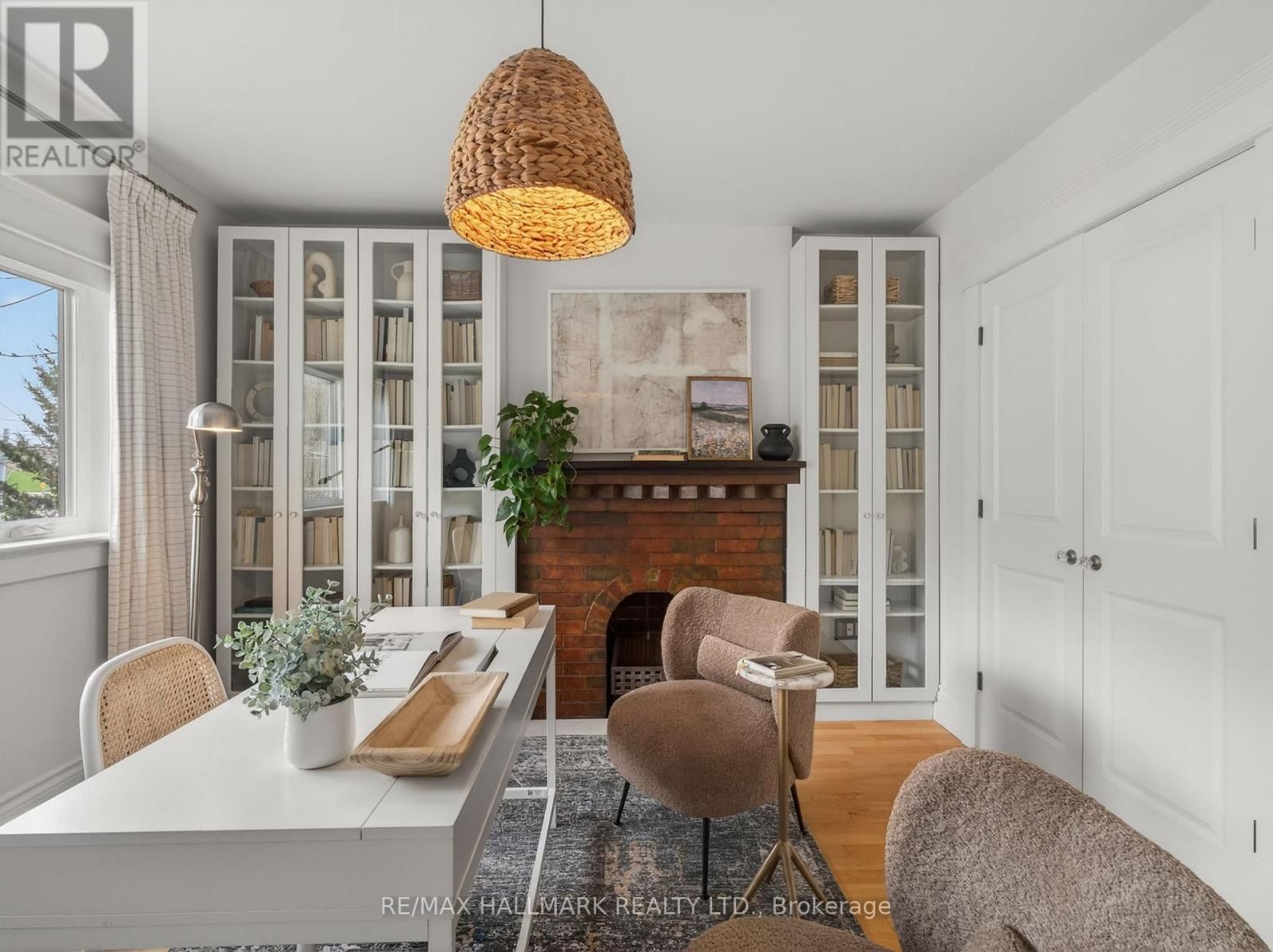 88 NEVILLE PARK BOULEVARD Image 29