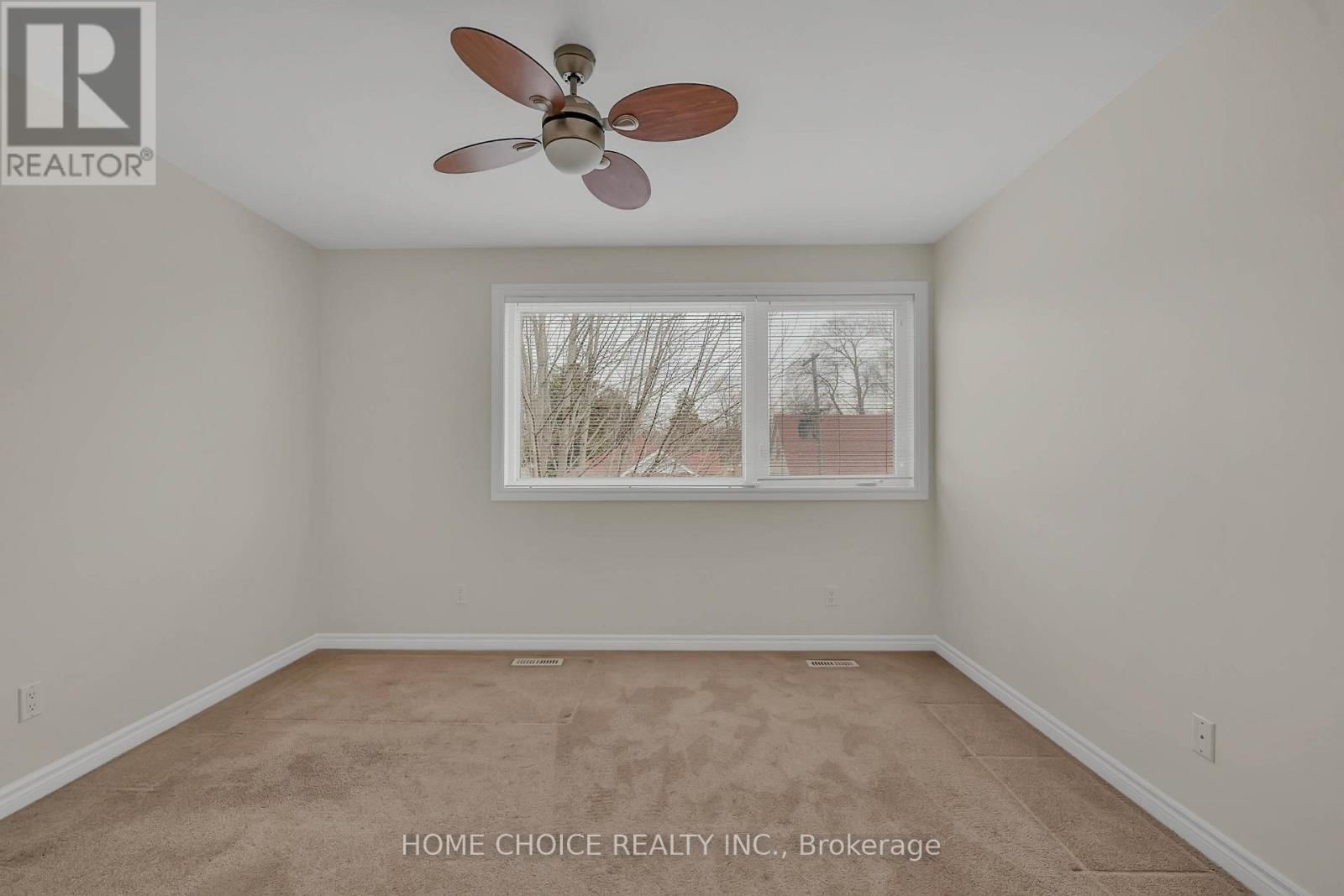 121 - 10 FAIRWOOD CRESCENT Image 12