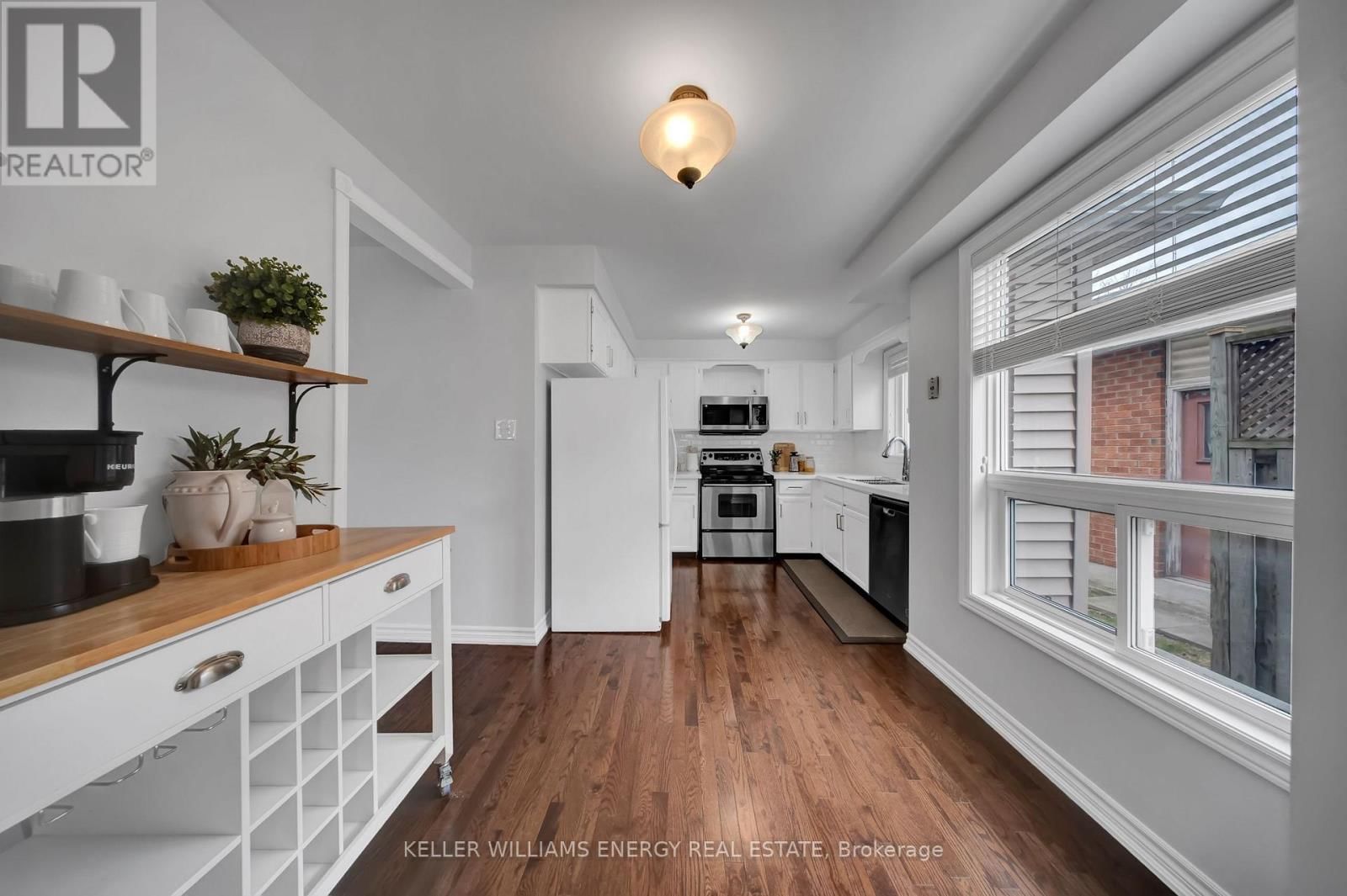 39 LONGWOOD COURT Image 20