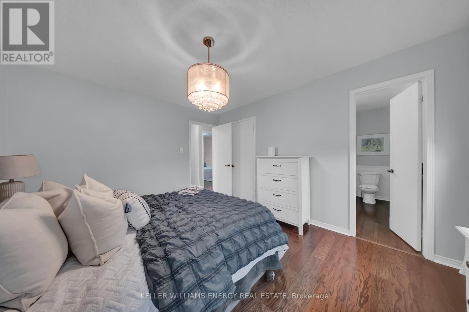 39 LONGWOOD COURT Image 28