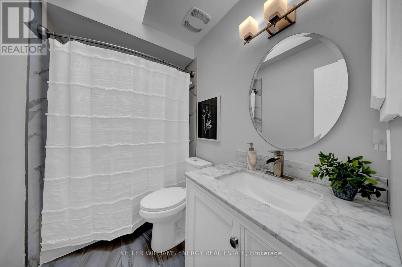 39 LONGWOOD COURT Image 32