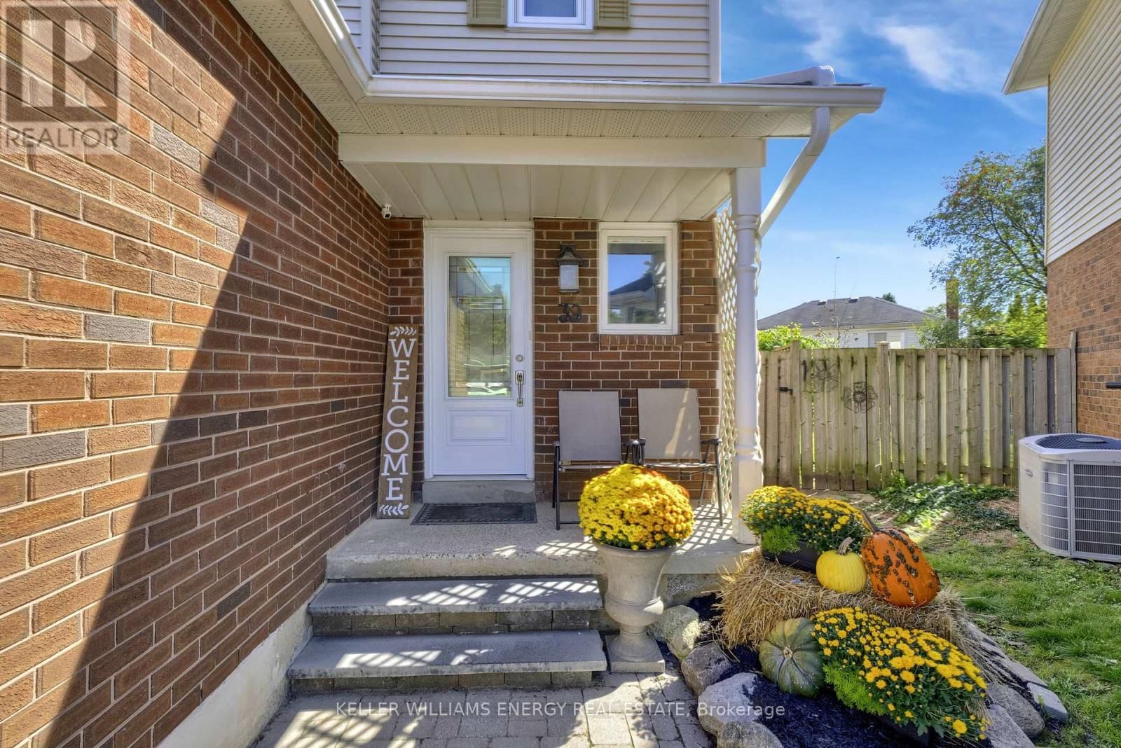 39 LONGWOOD COURT Image 4