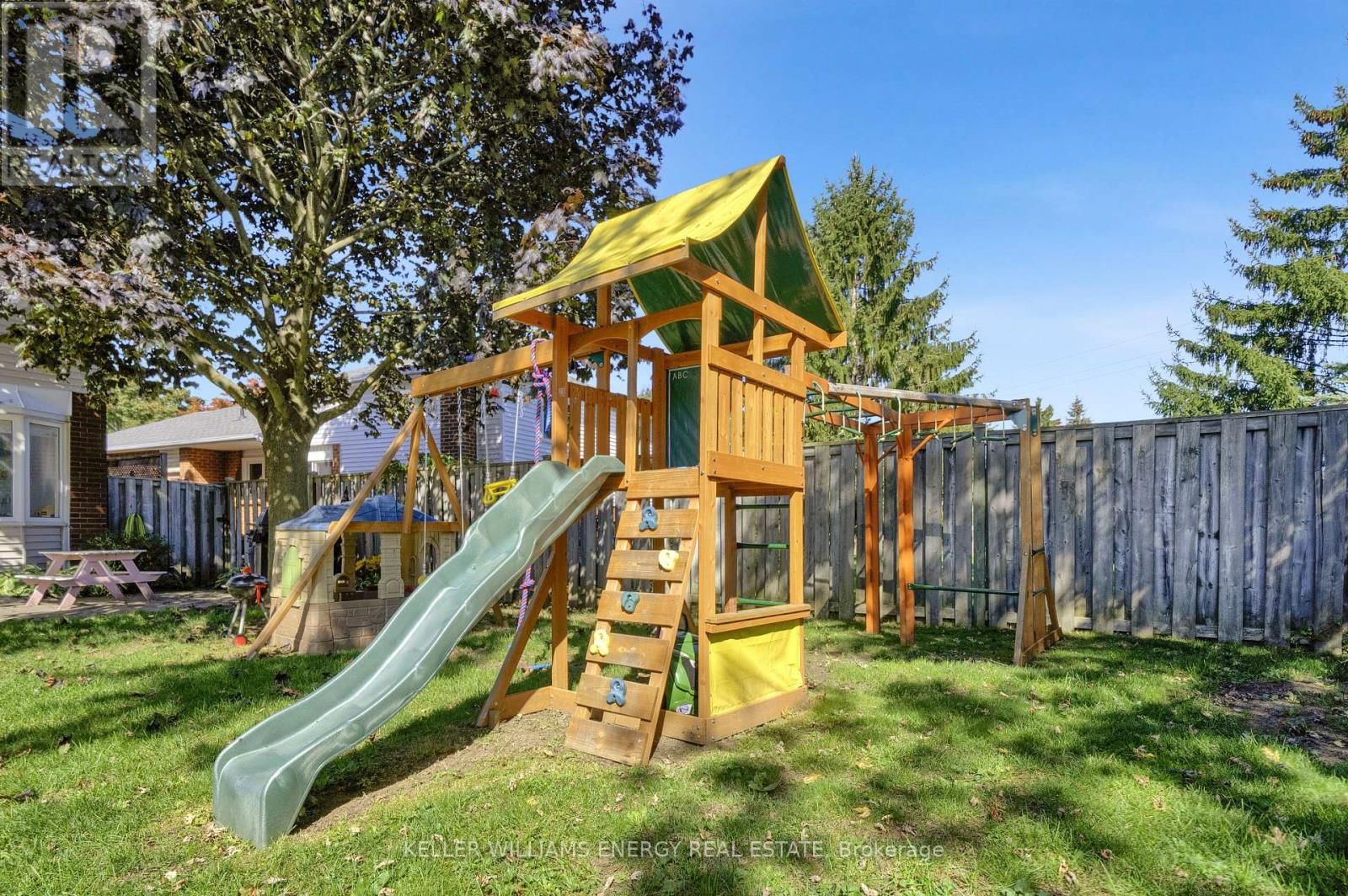 39 LONGWOOD COURT Image 47