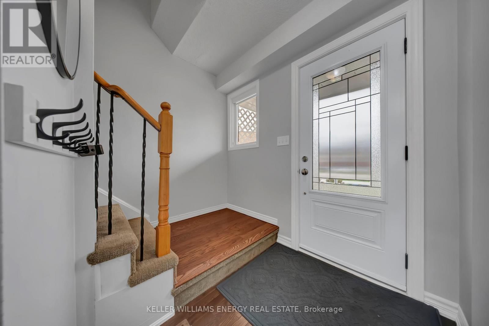 39 LONGWOOD COURT Image 5