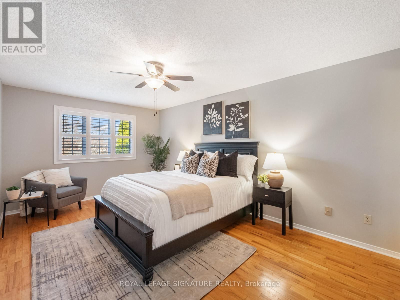 28 BOWES GARDEN COURT Image 21