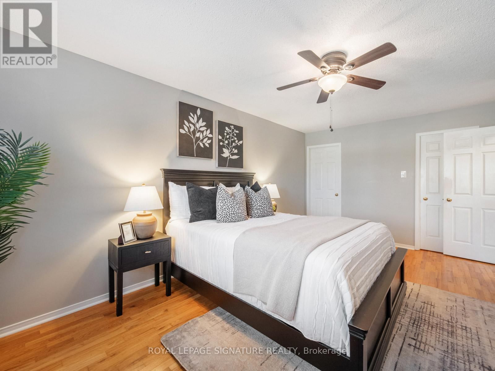 28 BOWES GARDEN COURT Image 22