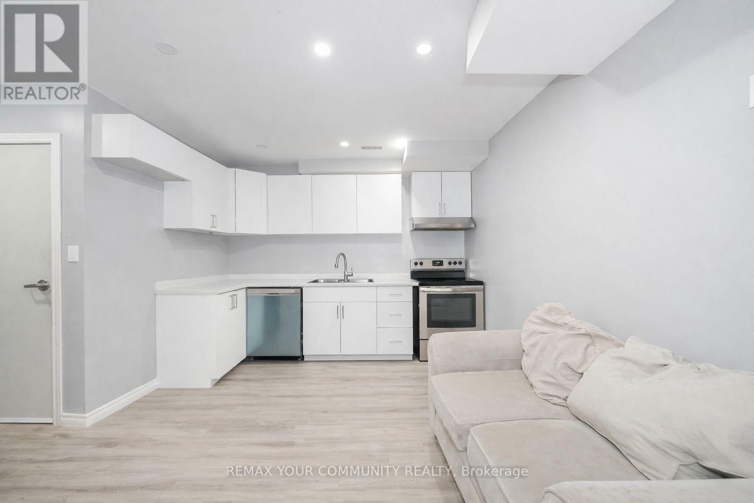 133 MARCEL BRUNELLE DRIVE Image 38