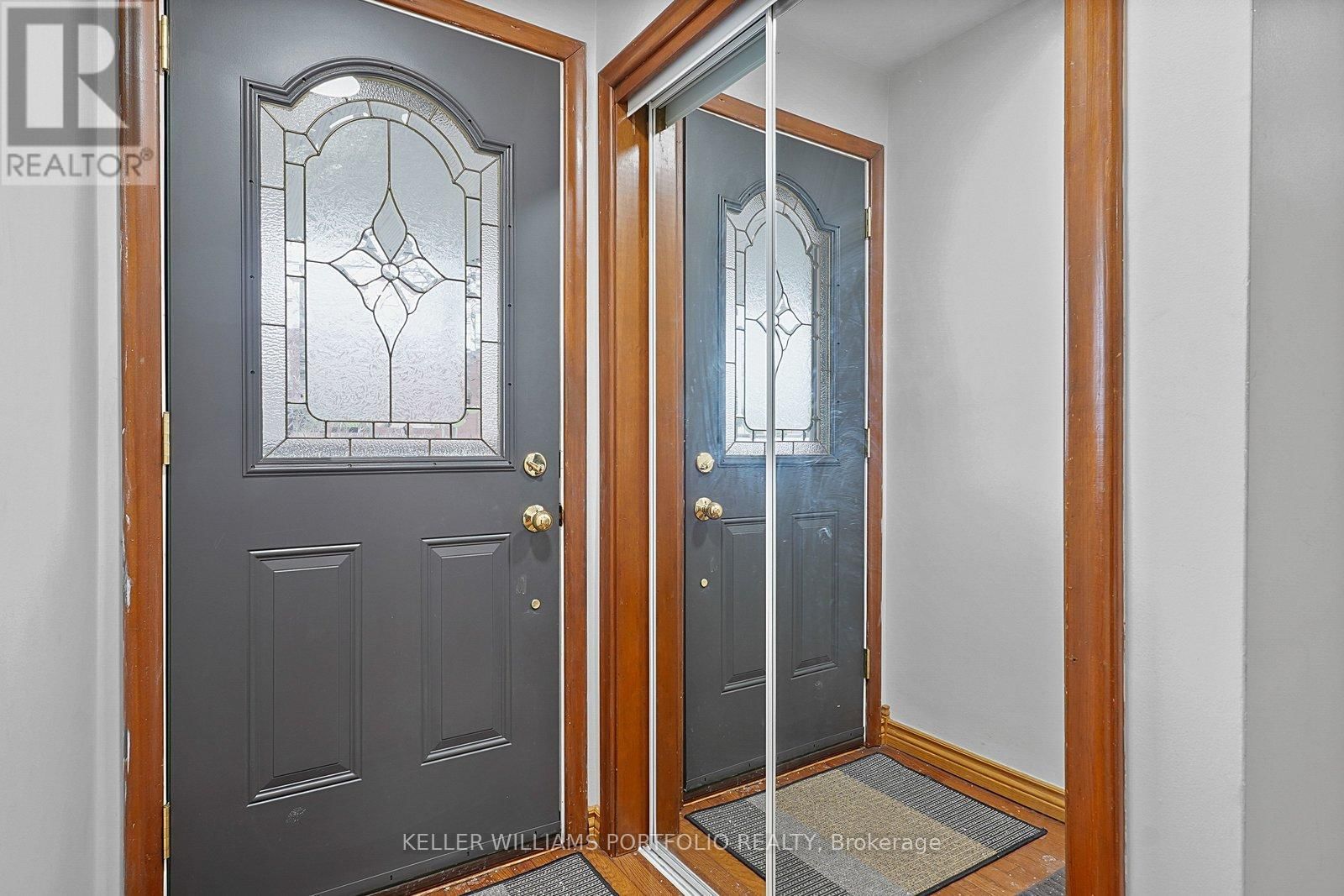 68 ATHABASCA STREET Image 3