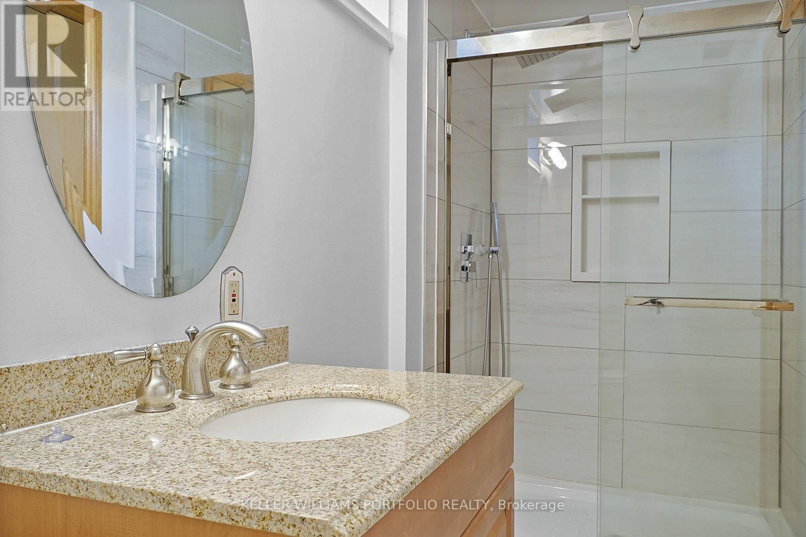 68 ATHABASCA STREET Image 35