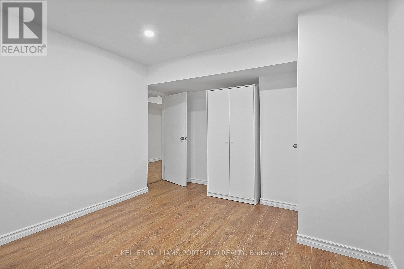 68 ATHABASCA STREET Image 40