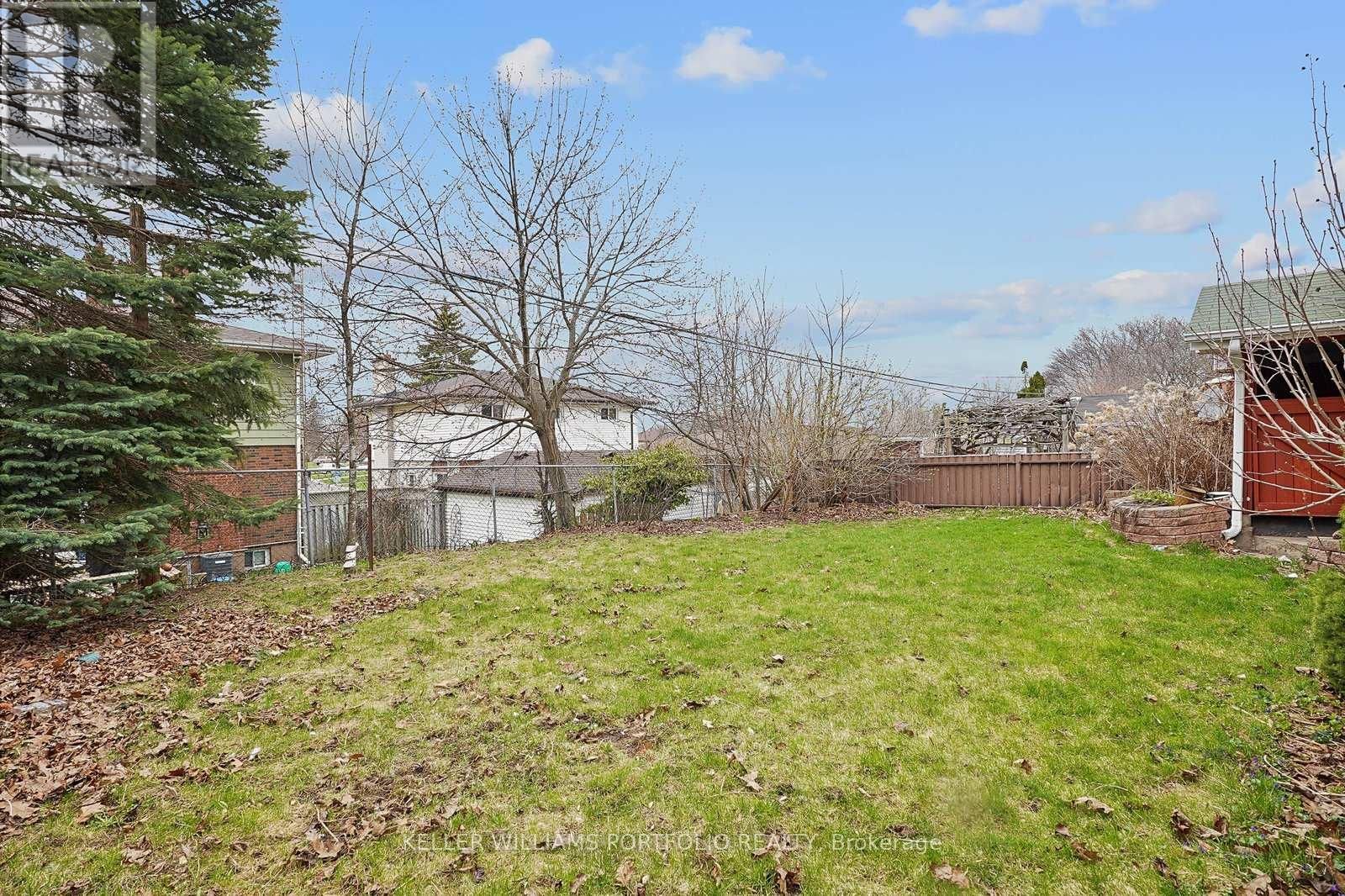 68 ATHABASCA STREET Image 49