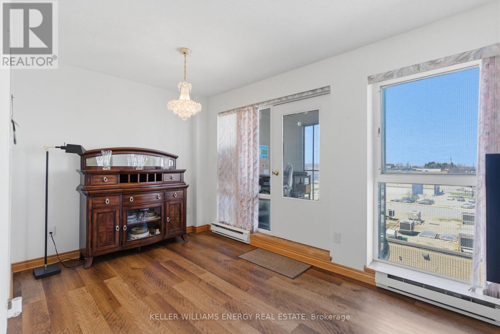 519 - 39 KIMBERCROFT COURT Image 13