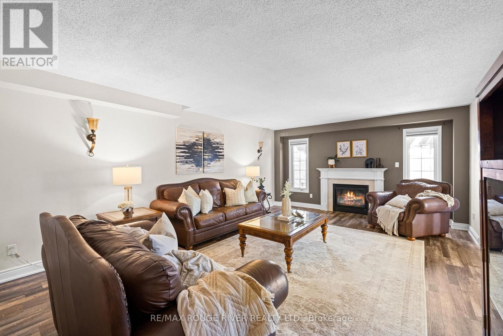 9 CLAYTON CRESCENT Image 12